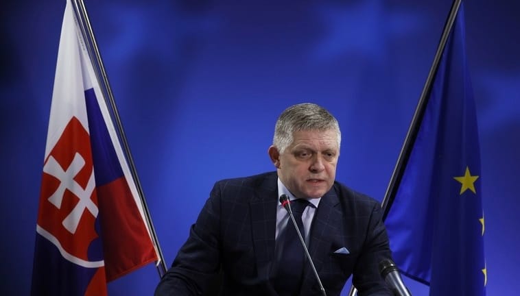 Slovakia’s Robert Fico Calls Out Zelensky: “Begging and Blackmailing Must Stop”