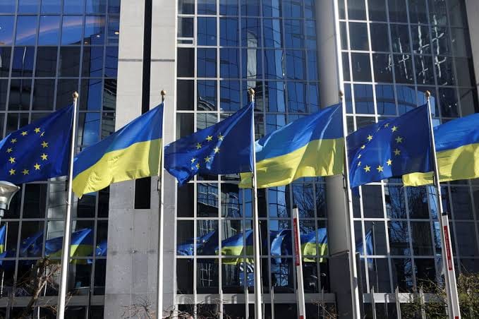 Fostering Stability and Growth: European Commission Floats €50 Billion Aid Package to Ukraine post image