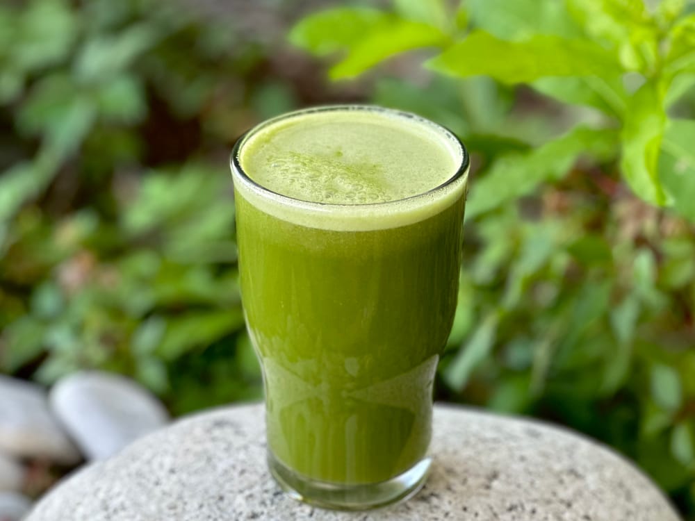 Mexican Celery Juice: An Emerald Elixir for a Healthy Morning Ritual post image