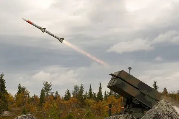 Lithuania Acquires 36 AMRAAM Missiles from the United States, Bolstering Its Air Defense Systems post image