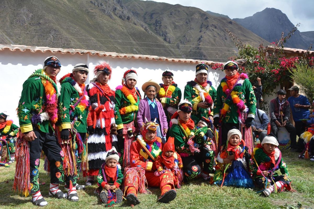 A Symphony of Generations: Unraveling the Legacy of the Zapata Family's Traditional Dance in Peru