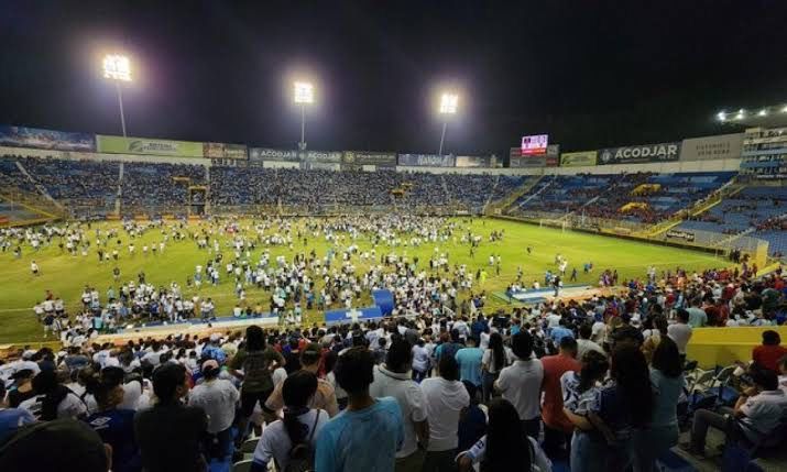 A Dark Day in El Salvador: Tragedy Strikes Soccer Match, Sparking Reflection and Mourning