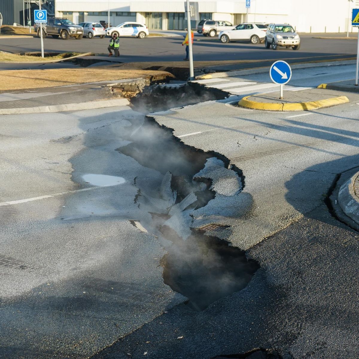 Grindavík, Iceland: A Town in Crisis Amid Volcanic Activity Prompting Evacuation